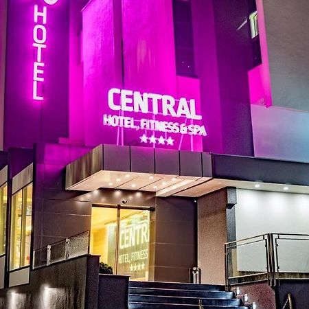 Central Hotel, Fitness And Spa Vinica Экстерьер фото