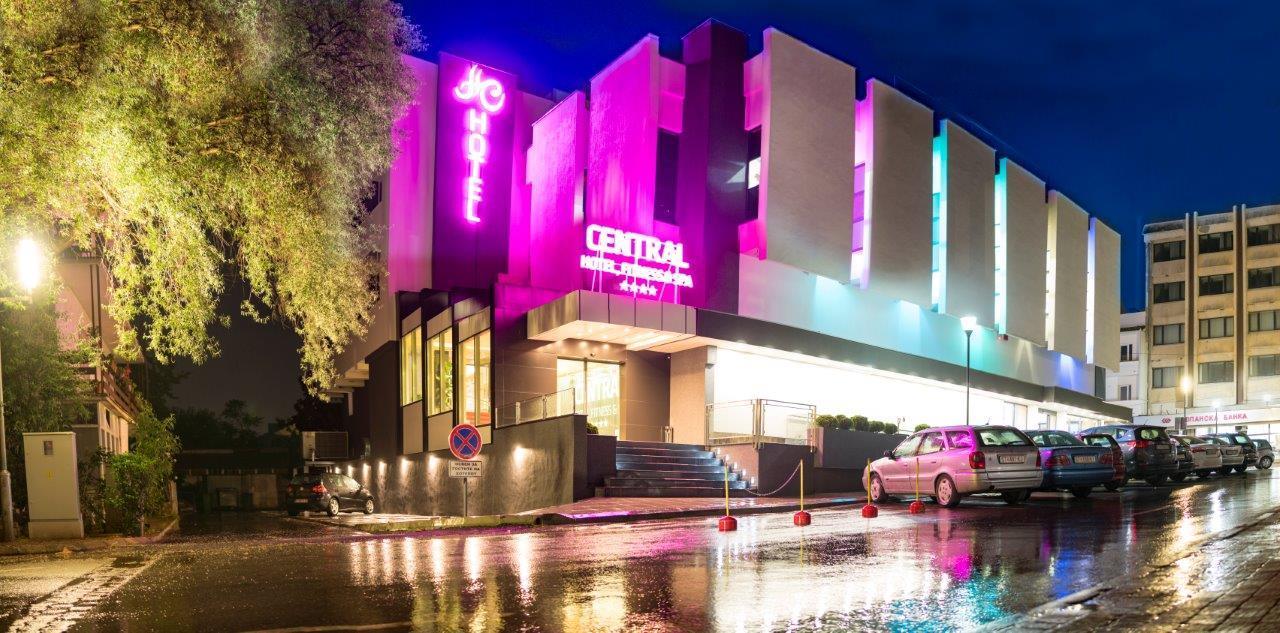 Central Hotel, Fitness And Spa Vinica Экстерьер фото