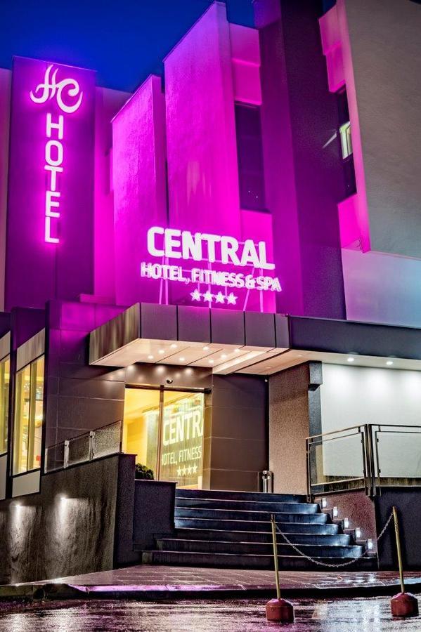 Central Hotel, Fitness And Spa Vinica Экстерьер фото